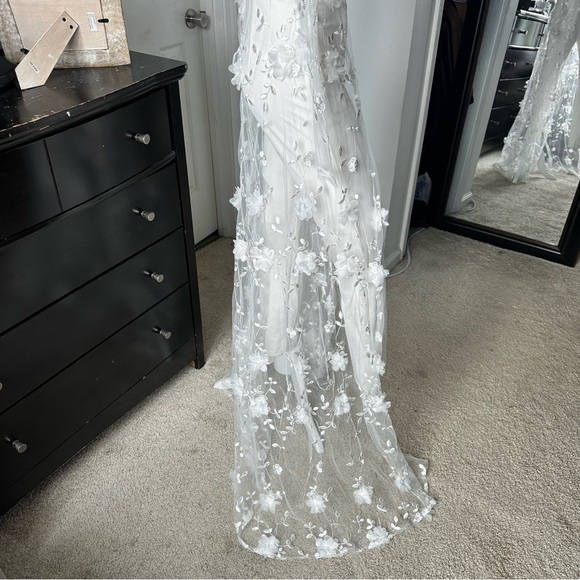 LULU’S IMMACULATE FAVORITE MESH EMBROIDERED CAPE JUMPSUIT - Picture 12 of 17